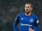 开云体育app-雄鹿速胜活塞，英格拉姆成为全场焦点，新星的崛起与战术的胜利