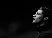 开云体育中国-数据之王与铁血防线，皮克的统治级演出与突尼斯的防守艺术