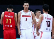 开云体育入口-深圳队完胜福建队，布克统治全场