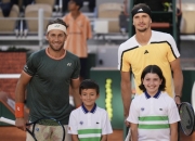 开云体育直播-包含法国网球队完胜美国网球队，兹维列夫关键制胜的词条