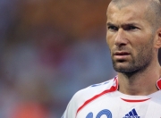 开云足球直播-久保建英魔幻舞步撕裂防线，澳大利亚战术强压令塞内加尔无解