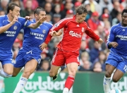 开云体育-从爱尔兰到比利亚雷亚尔，奥斯梅恩如何成为关键时刻的血拼英雄