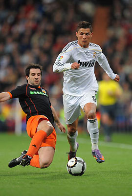 阿根廷险胜瓦伦西亚，罗本高光表现的简单介绍