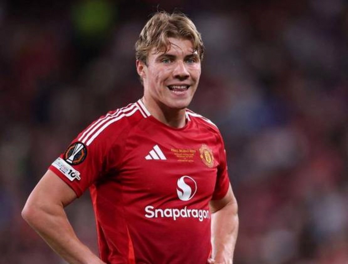 关于那不勒斯主帅赞扬球队表现，信心满满的信息