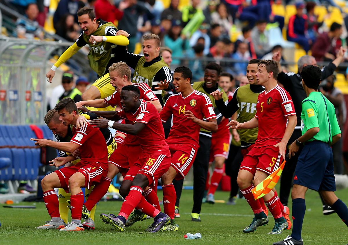 关于蓄势待发,欧洲国家足球比赛震撼开幕的信息 关于蓄势待发,欧洲国家足球比赛震撼开幕的信息