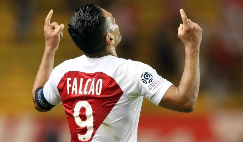 关于尼斯主场告捷摩纳哥，实现前进突破的信息