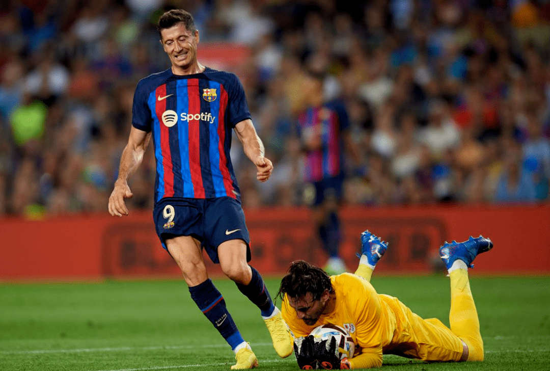 巴列卡诺主场轻取，防线稳固表现