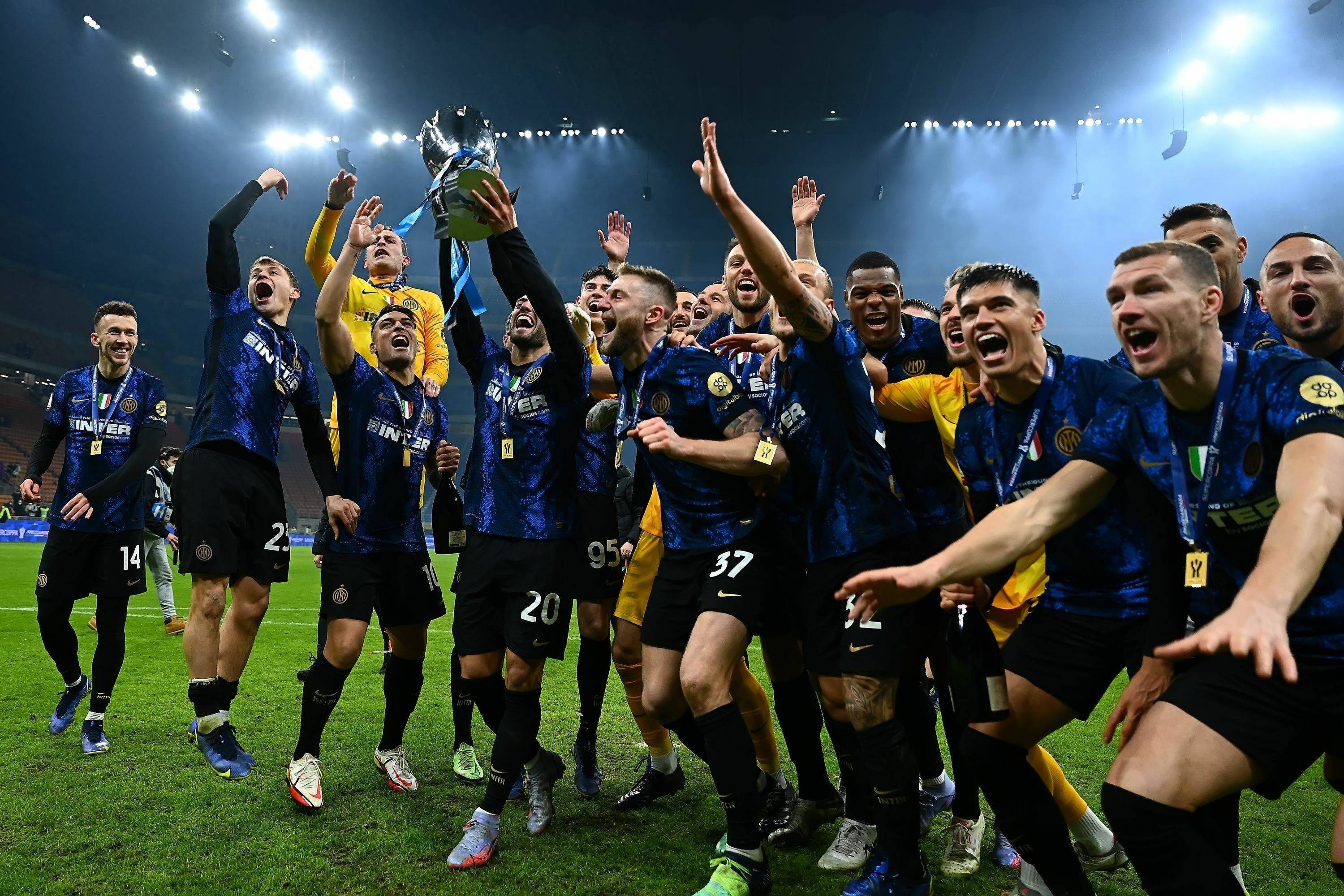 关于本轮球队在主场取得胜利,稳固联赛前三名位置的信息 关于本轮球队在主场取得胜利,稳固联赛前三名位置的信息