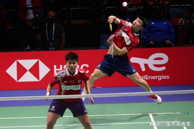 马来西亚队力克丹麦队，黄鸭组合点燃赛场