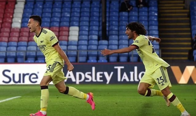 包含西班牙翻盘巴黎,马丁内利刷新纪录的词条 包含西班牙翻盘巴黎,马丁内利刷新纪录的词条