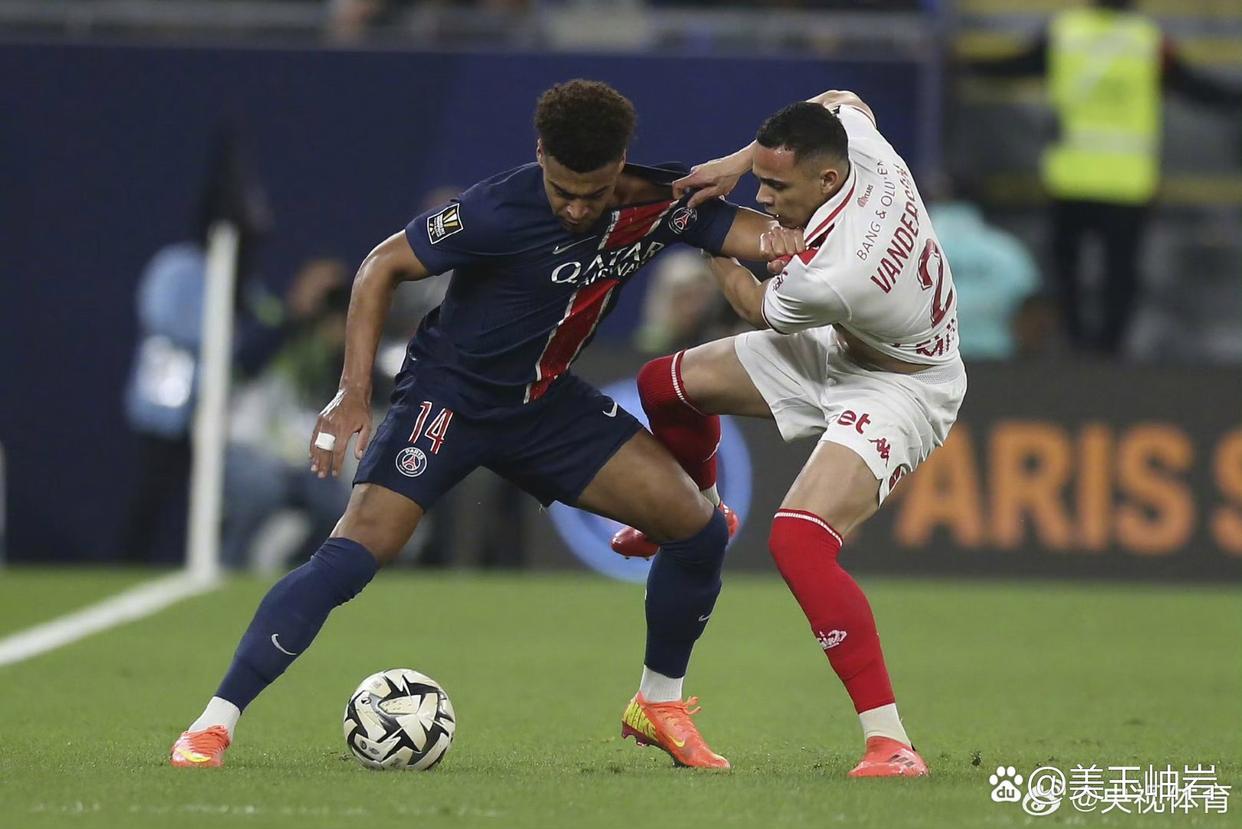 包含摩纳哥取得胜利，领跑法国足球联赛的词条