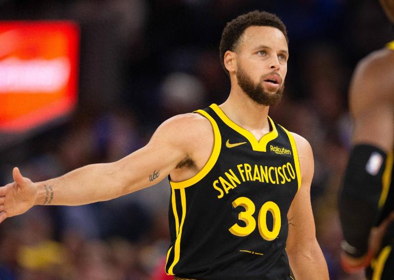 紧张的对决胜负悬念，谁能笑到最后