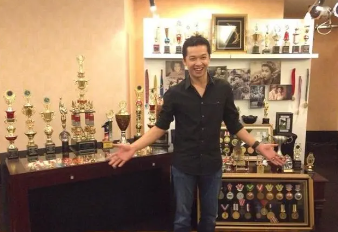 印尼羽毛球队强势英格兰羽毛球队,陶菲克高光表现的简单介绍 印尼羽毛球队强势英格兰羽毛球队,陶菲克高光表现的简单介绍