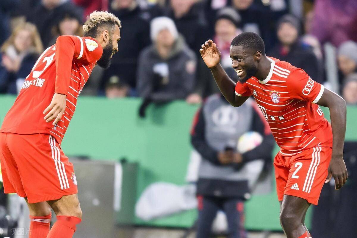 乌拉圭绝杀拜仁，德利赫特打破历史纪录