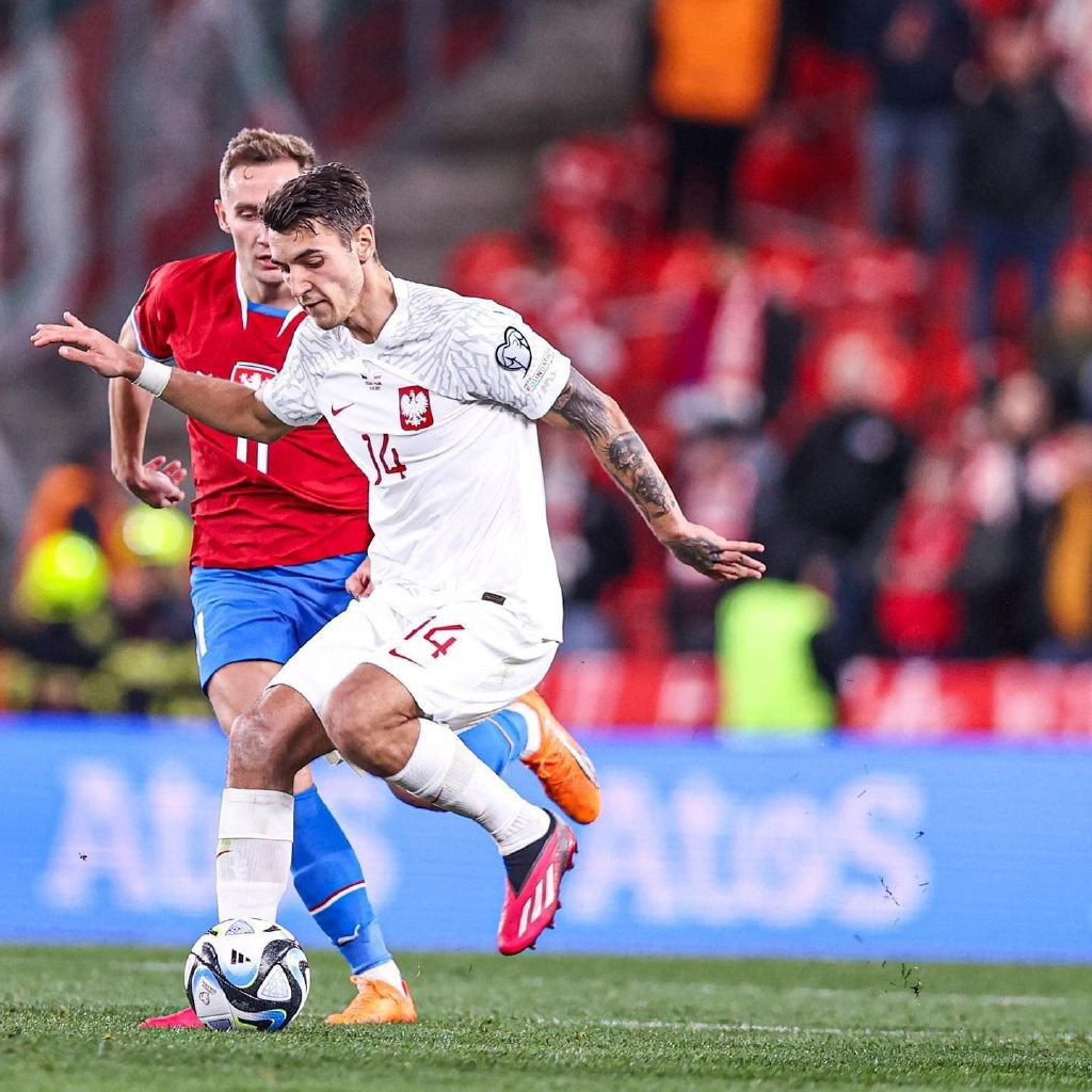 波兰队鏖战葡萄牙队，波尔刷新纪录