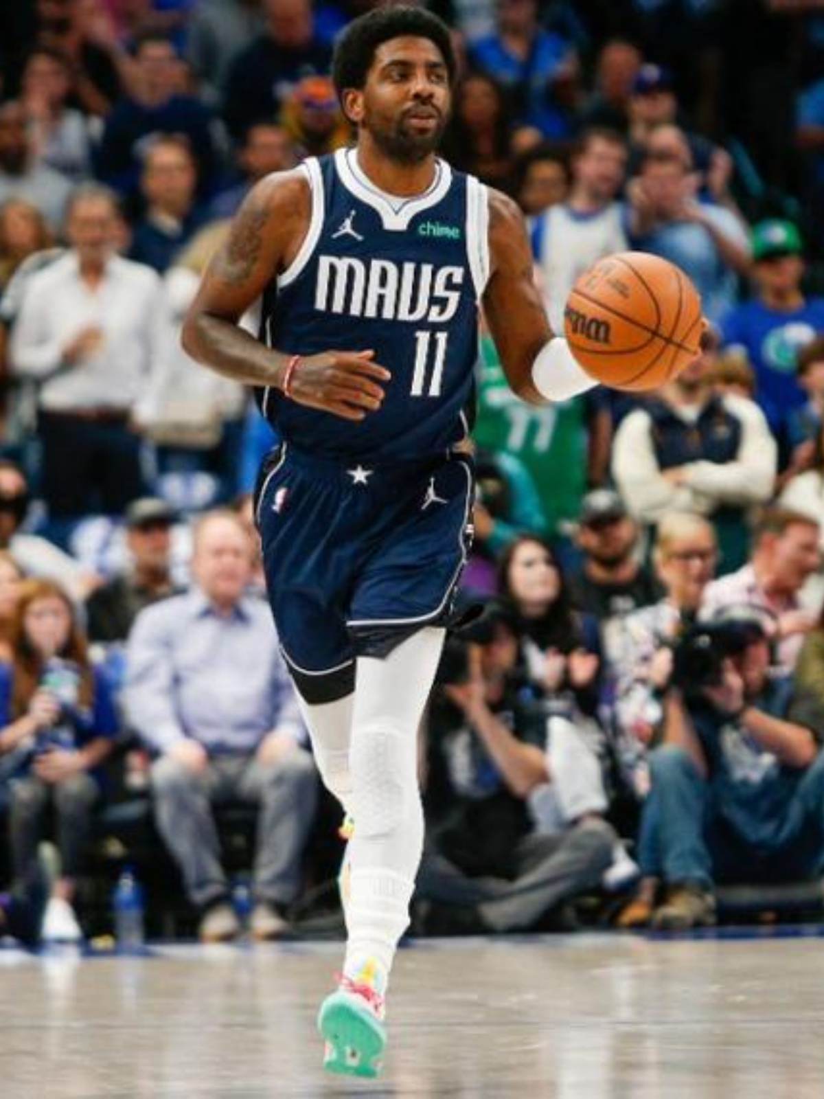 独行侠绝地反击灰熊，欧文送出助攻