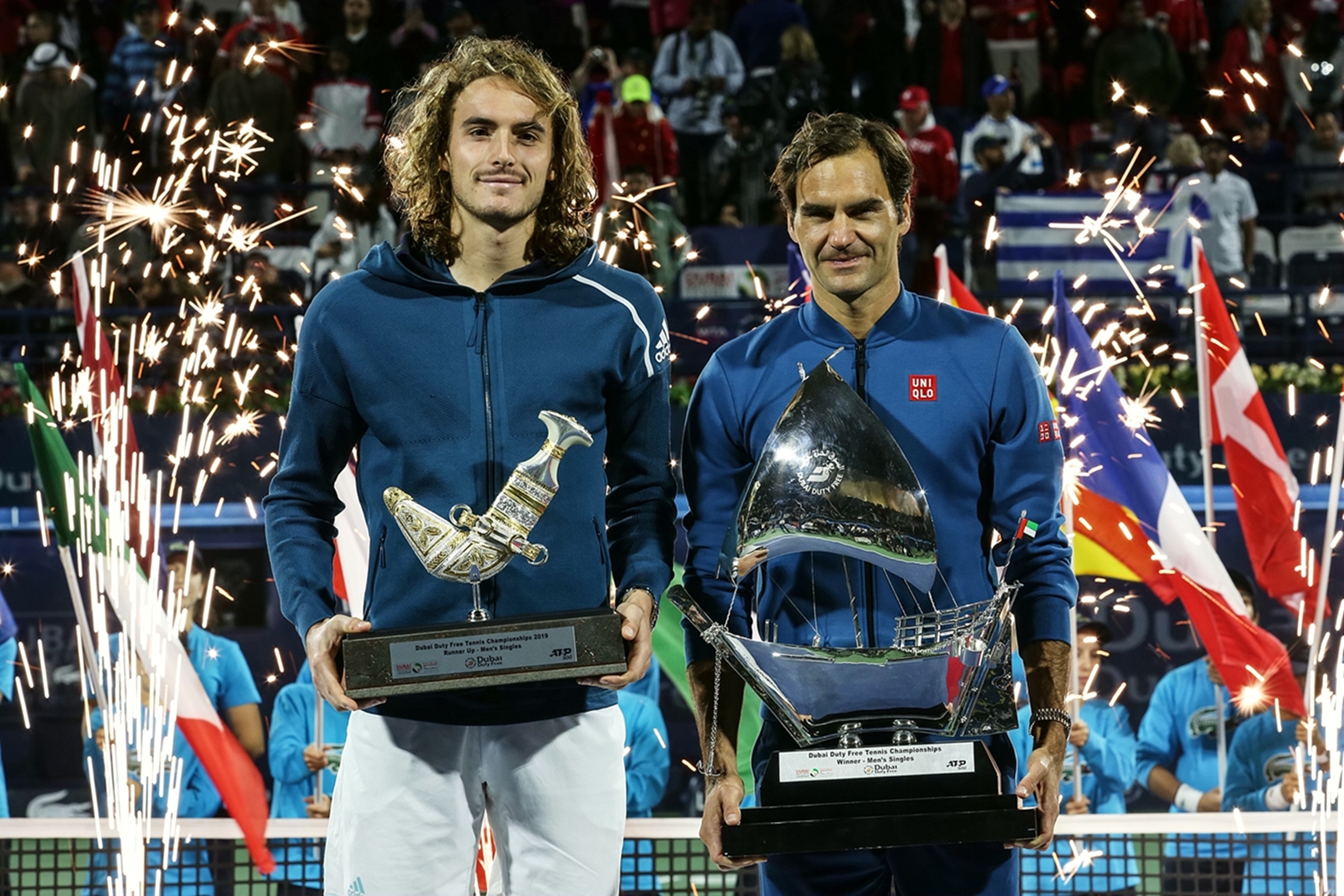 日本网球队完胜意大利网球队,费德勒关键制胜的简单介绍 日本网球队完胜意大利网球队,费德勒关键制胜的简单介绍