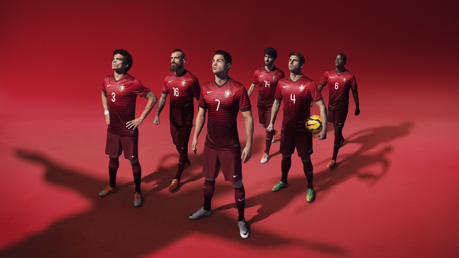 从安哥拉到安菲尔德，拉亚如何以利物浦式翻盘精神接管英超争冠战